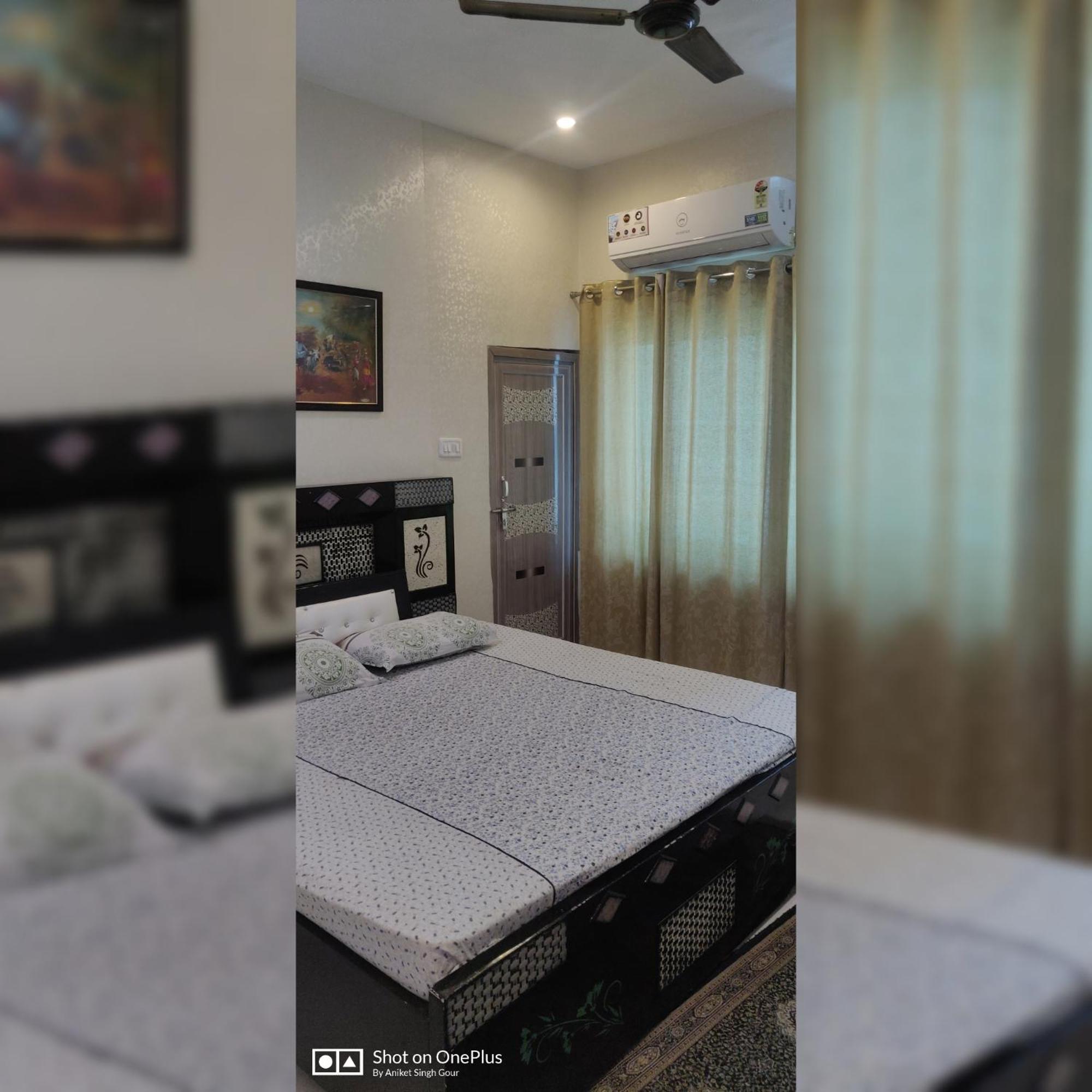 Couple Friendly Hotel - Sunset Orchha Extérieur photo
