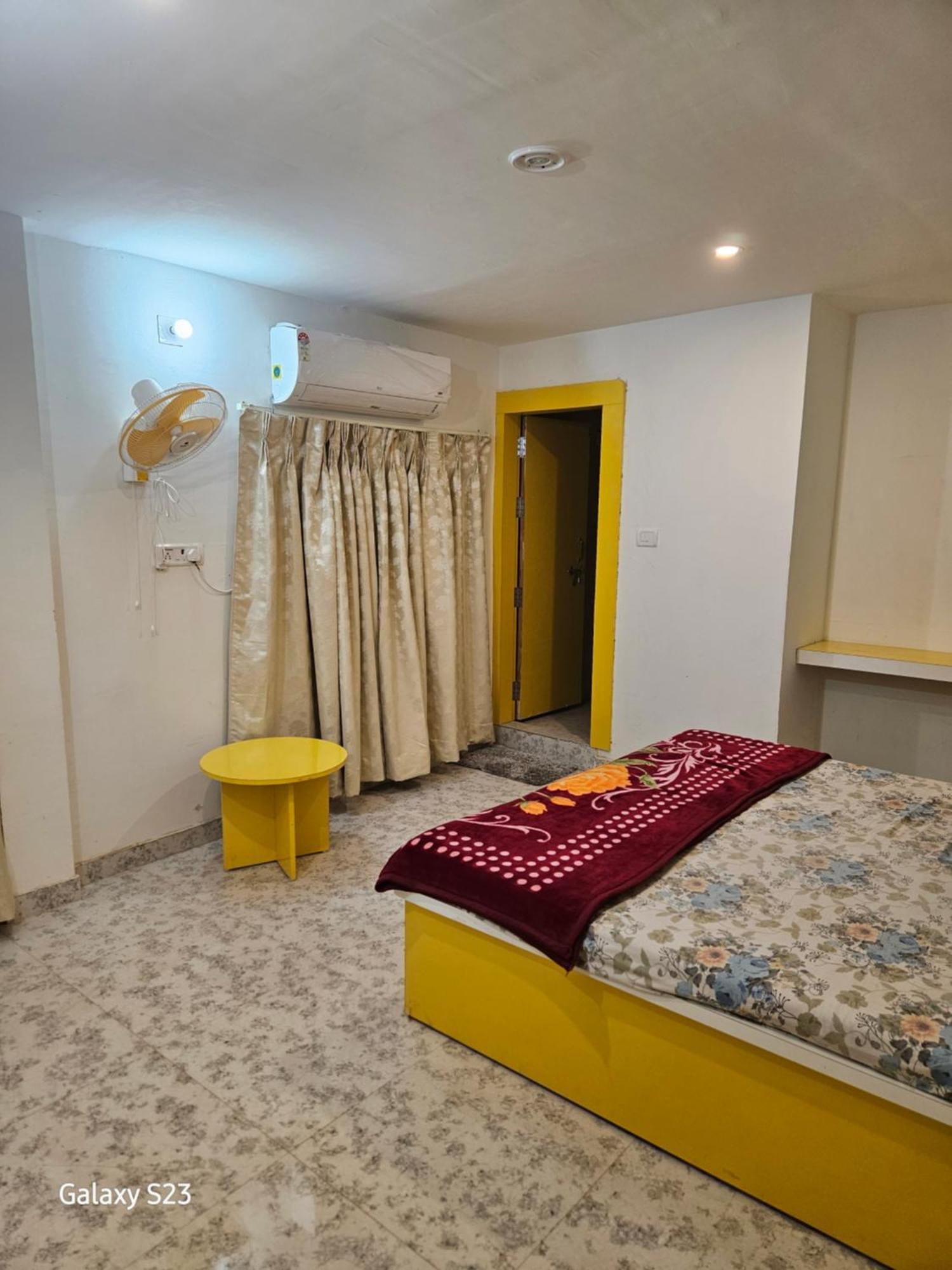 Couple Friendly Hotel - Sunset Orchha Extérieur photo